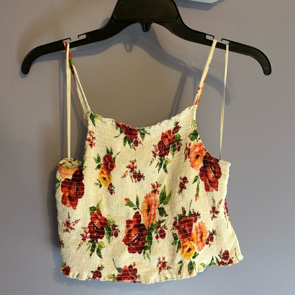 Women’s Floral Crop Top